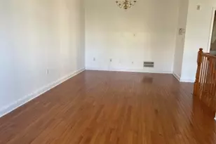 2 Tottenham Ct, Jersey City, NJ 07305 - Photo 11