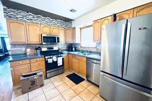 162 W 53rd St, Bayonne, NJ 07306 - Photo 21