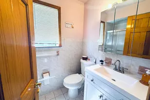 162 W 53rd St, Bayonne, NJ 07306 - Photo 23