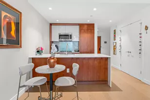 75 Park Ln S, Jersey City, NJ 07310 - Photo 7
