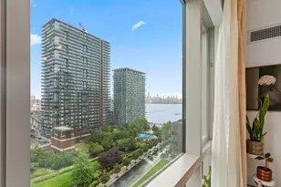 75 Park Ln S, Jersey City, NJ 07310 - Photo 13