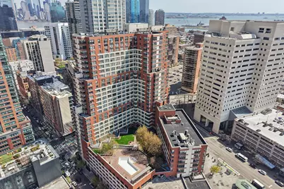102 Christopher Columbus Dr #701, Jersey City, NJ 07302 - Photo 45