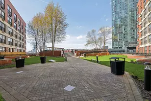 102 Christopher Columbus Dr, Jersey City, NJ 07302 - Photo 23