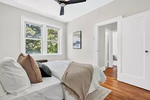 122 W 39th St, Bayonne, NJ 07002 - Photo 7