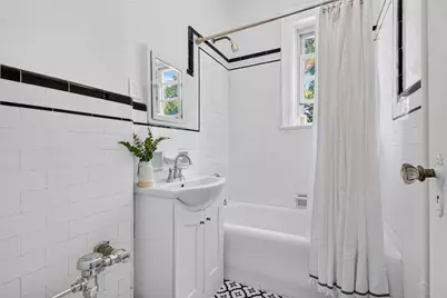 122 West 39th St #D2, Bayonne, NJ 07002 - Photo 5