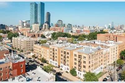 2672 John F Kennedy Blvd #Unit 402, Jersey City, NJ 07306 - Photo 1