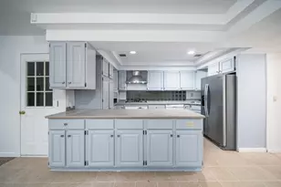 79 Sherman Pl, Jersey City, NJ 07307 - Photo 21