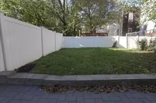 647 Ocean Ave, Jersey City, NJ 07307 - Photo 29