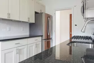 204 North St, Jersey City, NJ 07307 - Photo 9