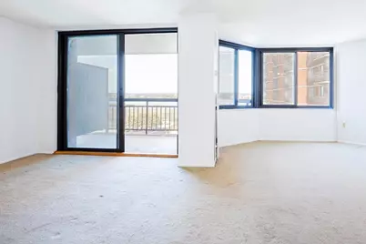 418 Harmon Cove Tower, Secaucus, NJ 07094 - Photo 21