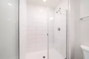 16 Bennett St, Jersey City, NJ 07304 - Photo 7