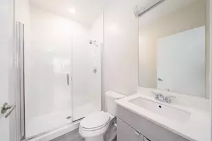 16 Bennett St, Jersey City, NJ 07304 - Photo 7