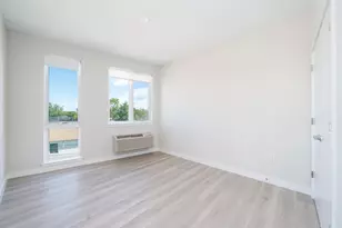 16 Bennett St, Jersey City, NJ 07304 - Photo 13