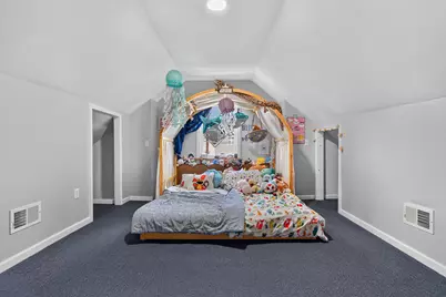 480 Avenue E #2, Bayonne, NJ 07002 - Photo 13