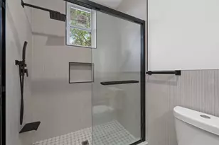 30 Cambridge Ave, Jersey City, NJ 07307 - Photo 21