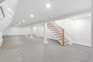 1123 Summit Ave, Jersey City, NJ 07307 - Photo 31