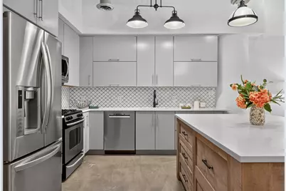 140 Bay St #3D, Jersey City, NJ 07302 - Photo 9