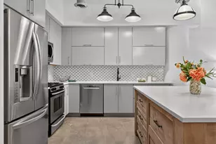140 Bay St, Jersey City, NJ 07302 - Photo 9