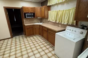 6805 Newkirk Ave, North Bergen, NJ 07047 - Photo 5