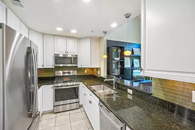 135 Abbie Ct #135, Guttenberg, NJ 07093 - Photo 13