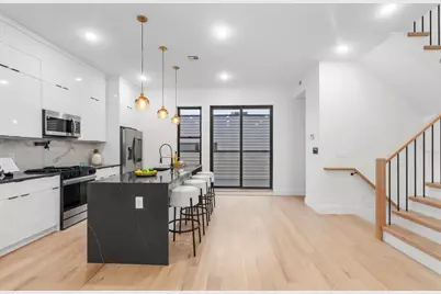 13 Wegman Ct, Jersey City, NJ 07305 - Photo 9