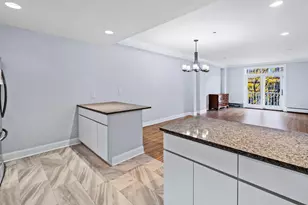 207 Shearwater Ct W, Jersey City, NJ 07305 - Photo 7
