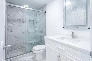 207 Shearwater Ct W, Jersey City, NJ 07305 - Photo 19