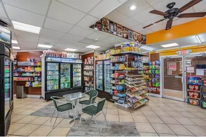 100 Manhattan Ave #708, Union City, NJ 07087 - Photo 29