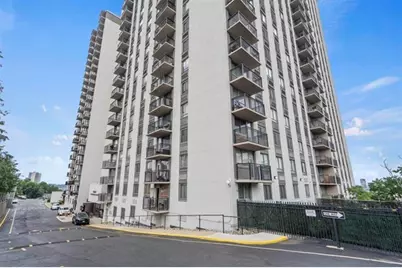 100 Manhattan Ave #708, Union City, NJ 07087 - Photo 35