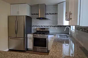 134 Kearney Ave, Jersey City, NJ 07305 - Photo 5