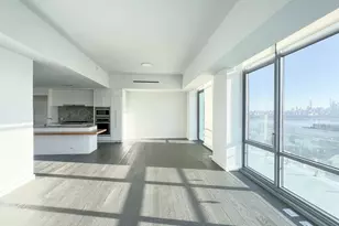 320 Adolphus Ave, Cliffside Park, NJ 07010 - Photo 3
