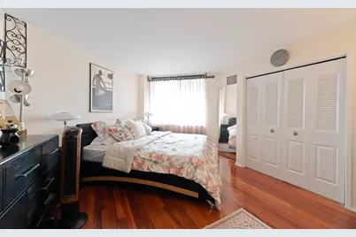 719 Harmon Cove Tower #719, Secaucus, NJ 07094 - Photo 7