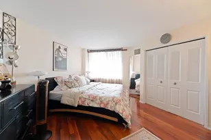719 Harmon Cove Tower, Secaucus, NJ 07094 - Photo 7