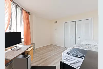 719 Harmon Cove Tower #719, Secaucus, NJ 07094 - Photo 9
