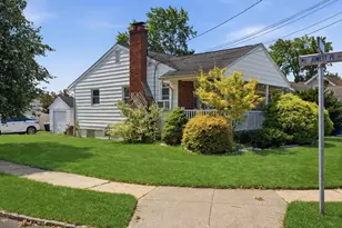 2349 Colonial Dr, Rahway, NJ 07065 - Photo 21