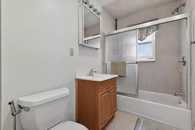 2349 Colonial Dr, Rahway, NJ 07065 - Photo 15