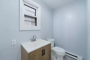 281 Avenue C, Bayonne, NJ 07002 - Photo 21