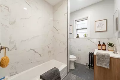 281 Avenue C, Bayonne, NJ 07002 - Photo 9