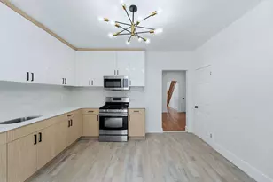 281 Avenue C, Bayonne, NJ 07002 - Photo 7