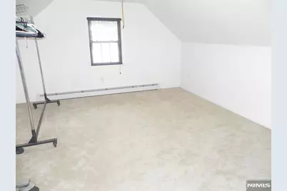 20 Seiler Ct, Little Ferry, NJ 07643 - Photo 9