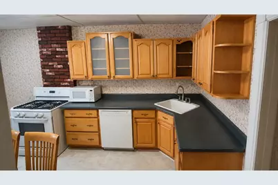 51 West 6th St, Bayonne, NJ 07002 - Photo 19