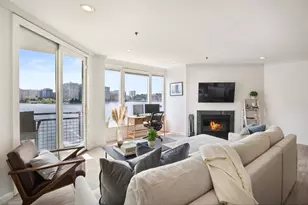 600 Harbor Blvd, Weehawken, NJ 07086 - Photo 1