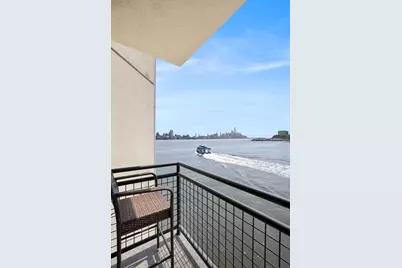 600 Harbor Blvd #952, Weehawken, NJ 07086 - Photo 7