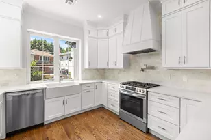 52 Sterling Ave, Weehawken, NJ 07086 - Photo 27