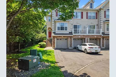 180 Blue Heron Dr #180, Secaucus, NJ 07094 - Photo 37