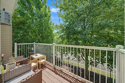 180 Blue Heron Dr #180, Secaucus, NJ 07094 - Photo 29