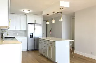 7004 Blvd E, Guttenberg, NJ 07093 - Photo 5