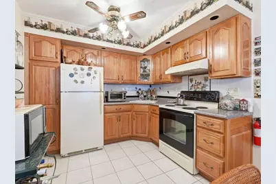 214 Avenue A #A7, Bayonne, NJ 07002 - Photo 9