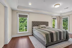 100 Eton Row, Weehawken, NJ 07086 - Photo 23