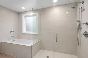 100 Eton Row, Weehawken, NJ 07086 - Photo 29